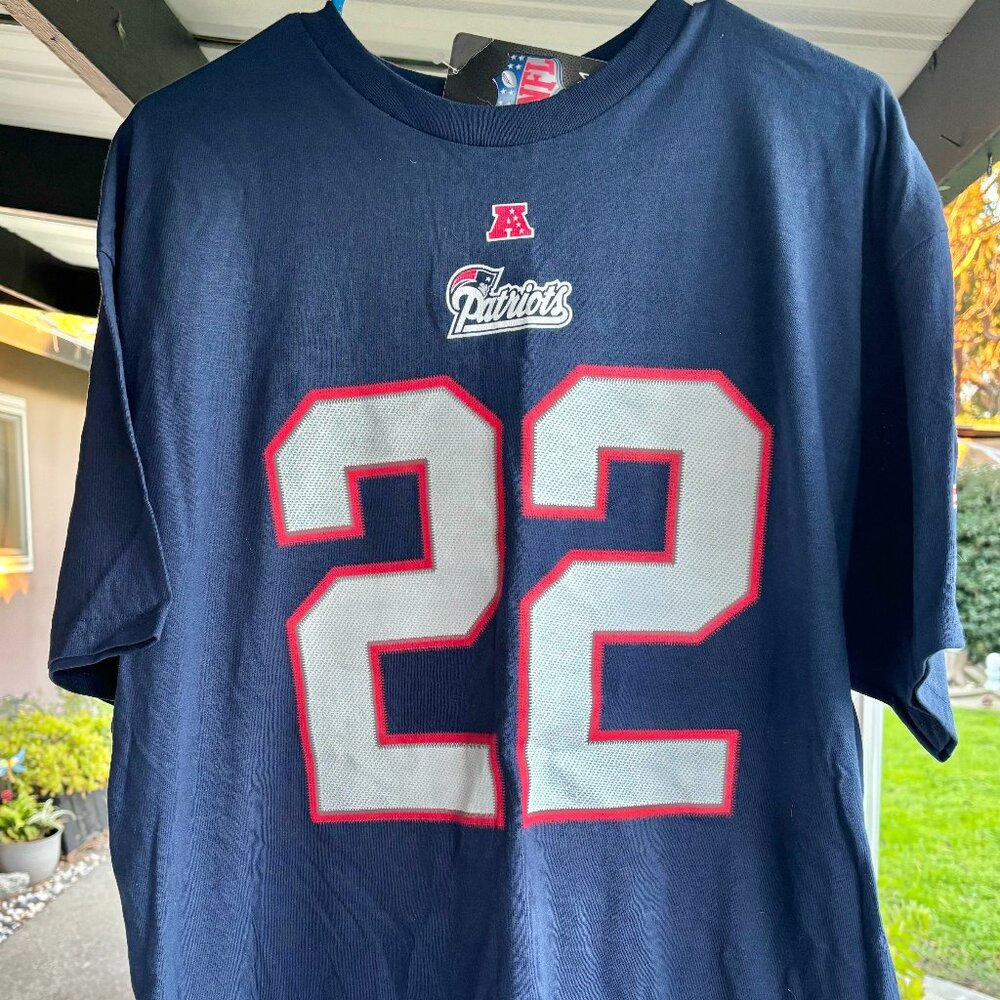 NFL Patriots Mens T-Shirt #22 Size XL New